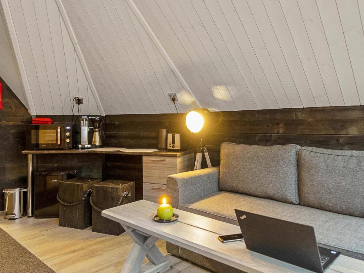 Holiday Home Samruam B Aurora Cabin By Interhome ซาลลา ภายนอก รูปภาพ
