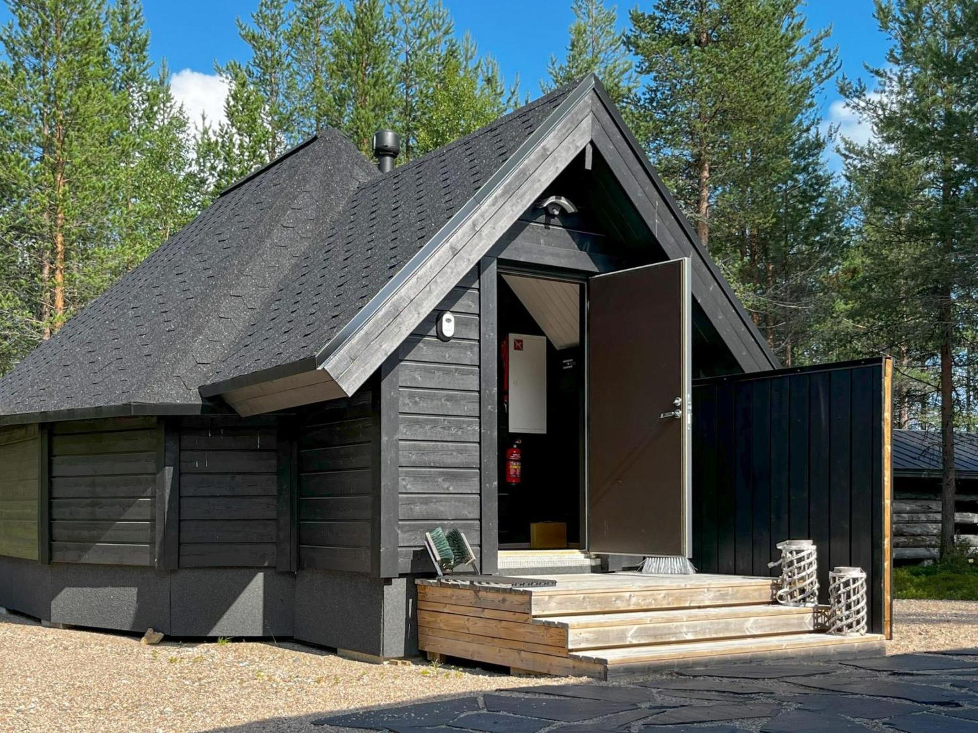 Holiday Home Samruam B Aurora Cabin By Interhome ซาลลา ภายนอก รูปภาพ
